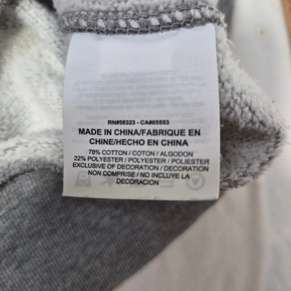 Nike Air Jordan Sweatshirt Mens Medium‎ Gray Jumpman 23 Graphic Fleece Crewneck
